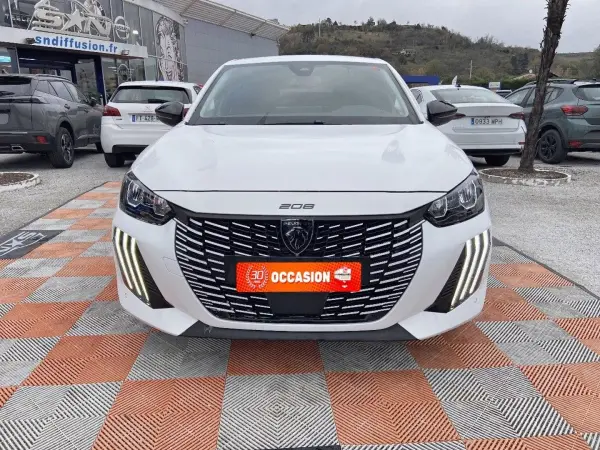 Peugeot 208 100 BV6 ALLURE Radars AV-AR Ecran 10" - Photo 2