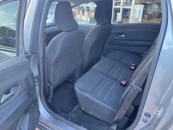 Dacia JOGGER 1.0 TCe 110 BV6 EXPRESSION GPS Caméra JA 16" 7PL - Photo 4