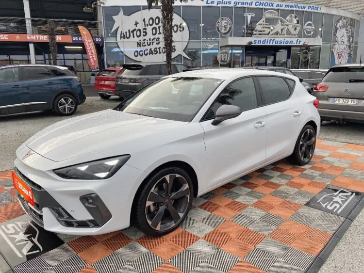 Cupra LEON NEW V 1.5 e-TSI 150 mHEV DSG7 GPS Caméra JA 18"