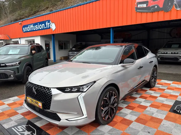 DS DS4 Puretech 130 EAT8 RIVOLI GPS Caméra 360° Hayon