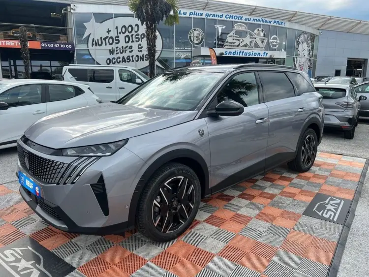 Peugeot 5008 Hybrid 145 e-DCS6 GT Pack 360° Vision & Drive Assist Plus