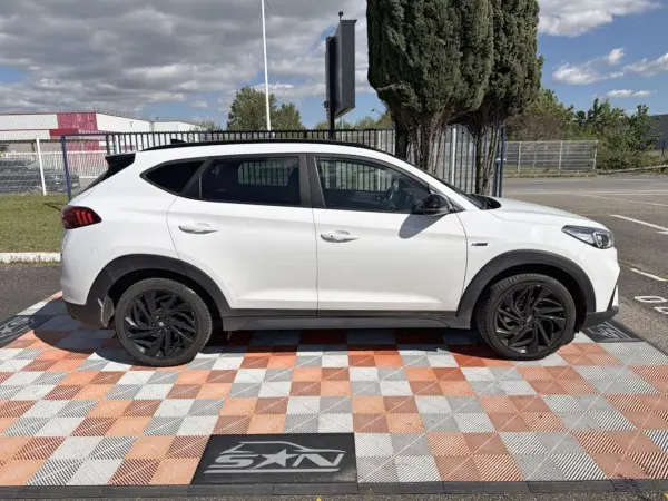 Hyundai TUCSON 1.6 CRDI 136 Hybrid 48V BVA N-LINE Toit Ouvrant GPS Caméra - Photo 4