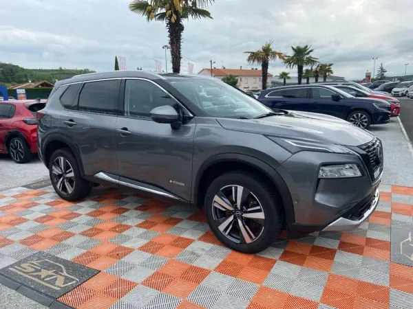 Nissan X-TRAIL e-POWER 204 TEKNA Export - Photo 3