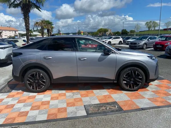 Peugeot 3008 Hybrid 145 e-DCS6 ALLURE - Photo 4